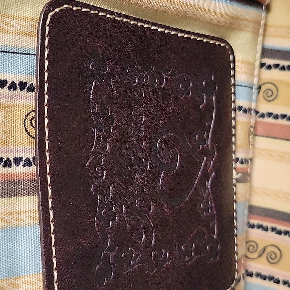 Brighton Woven Straw & Brown Leather Shoulder Bag w/ Heart Charm + Dust Bag - Picture 9 of 12